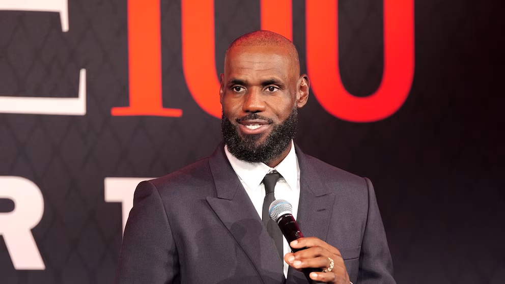 LeBron James to join the Philadelphia 76ers